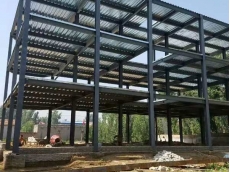 三层钢结构框架楼工程图片
